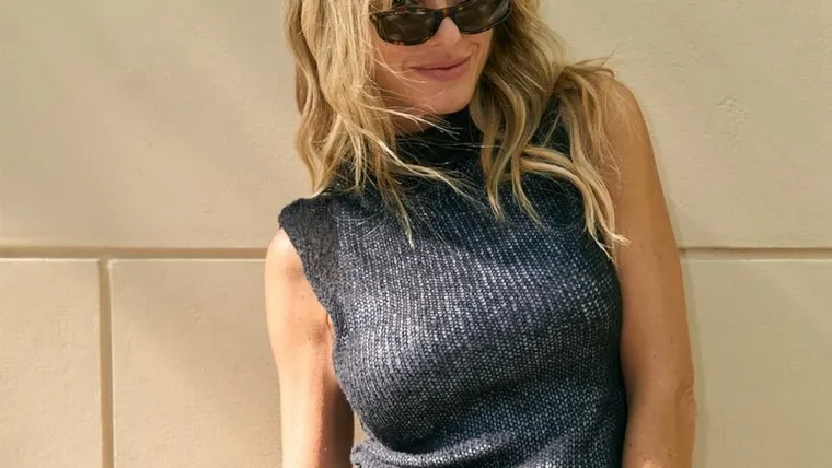 Mirá el look de Mariana Fabbiani.