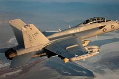 estados unidos envia a alemania seis aviones especializados en guerra electronica