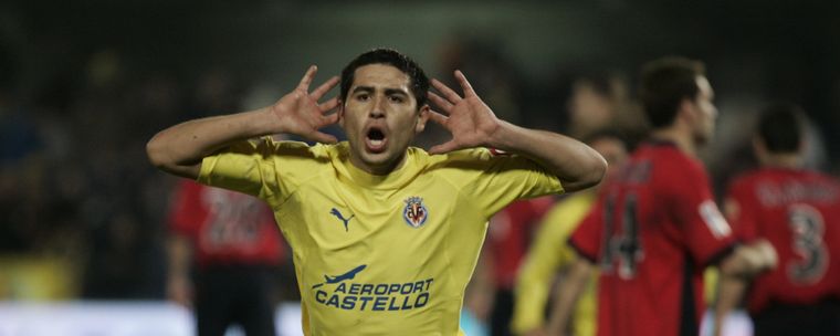 Román, ídolo del Submarino Amarillo.
