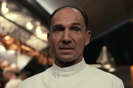 Ralph Fiennes se pone en la piel de un enigmático chef. Ralph Fiennes se pone en la piel de un enigmático chef.