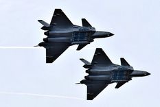 un caza chino de quinta generacion derriba 17 aviones en combate simulado