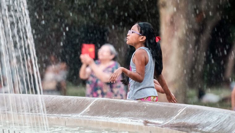 Siguen las alertas por altas temperaturas Foto: Santiago Tagua/MDZ