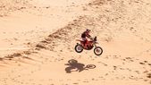 Luciano Benavides enfrentó una de las etapas más complejas del Dakar y perdió el primer puesto en la general. Luciano Benavides enfrentó una de las etapas más complejas del Dakar y perdió el primer puesto en la general.
