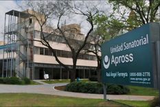 Denuncian que un hombre con diagnóstico de dengue se descompenso y murió en la guardia de un hospital de la ciudad de Córdoba mientras esperaba ser atendido Foto: X @leoguevara80