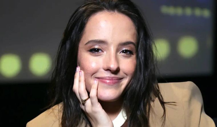 Mirá el combo que Evaluna Montaner eligió para renovar su imagen.