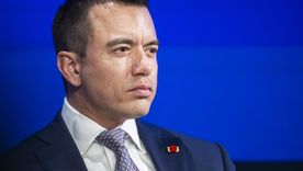 Daniel Noboa anunció una tasa de seguridad del 30 % a las importaciones de Colombia. Daniel Noboa anunció una tasa de seguridad del 30 % a las importaciones de Colombia.