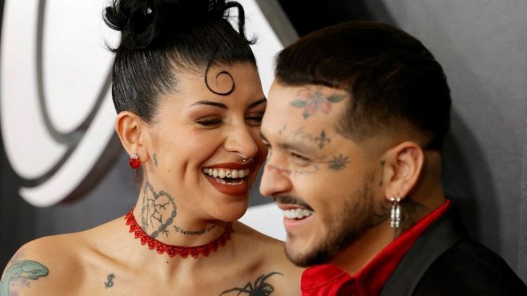 Christian Nodal y Cazzu están consolidando cada vez más su amor. Foto: ARCHIVO