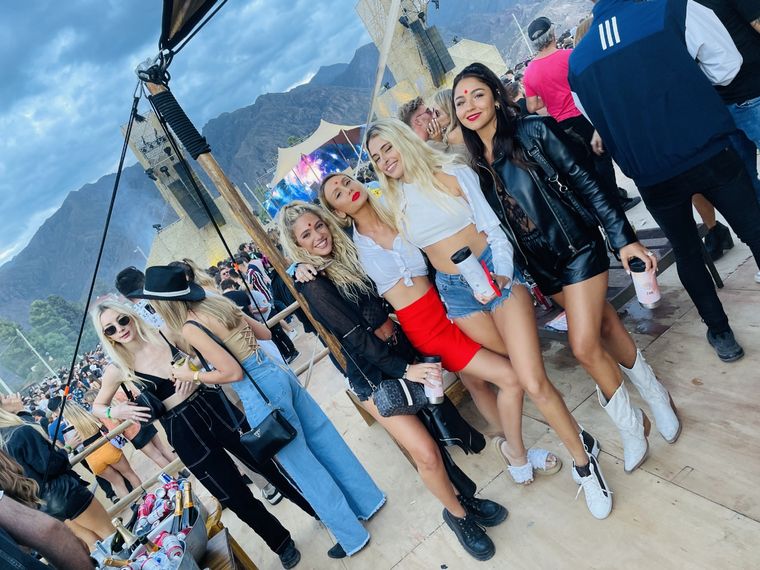 Dos días impresionantes en Potrerillos, de la mano de Hernán Cattáneo. Al final de la nota, los sociales. Foto: MDZ