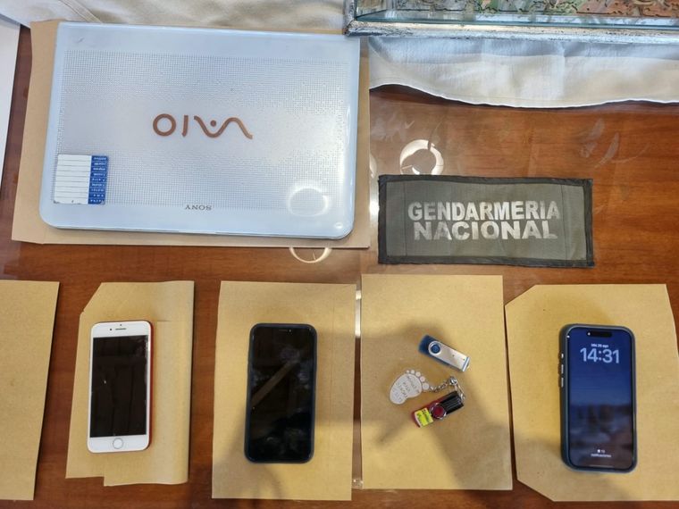 Parte de los elementos secuestrados. Parte de los elementos secuestrados.