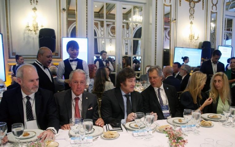 Con agenda propia, una comitiva de empresarios acompaña a Milei en Roma en busca de atraer inversiones Foto: NA