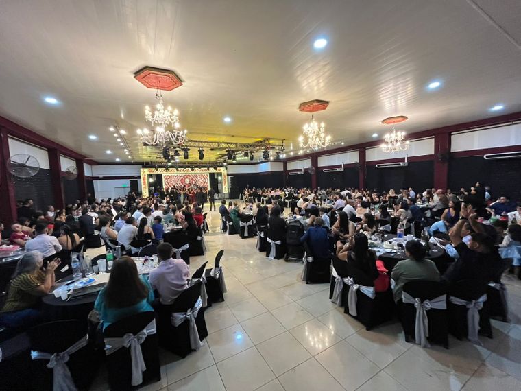 Estafa millonaria en una fiesta de egresados de Eldorado: una madre desmintió a Enríquez y dijo que la mujer no gastó el dinero en el casino local.