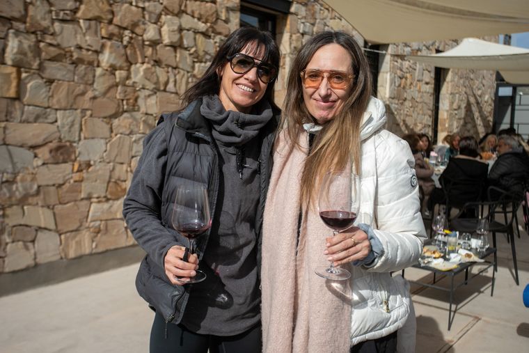 Betiana Lozano y Hebe Bayona. Betiana Lozano y Hebe Bayona.