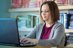 una buena para los docentes: extienden los creditos para equiparse tecnologicamente