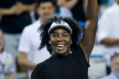 Venus Williams venció en dos sets a Peyton Stearns. Venus Williams venció en dos sets a Peyton Stearns.