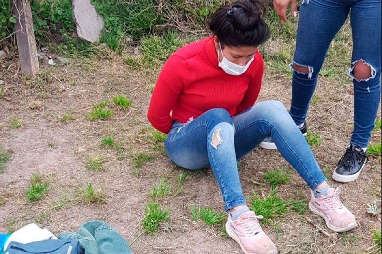 La joven que quemó al bebé y a su madre era la ex de la actual pareja de la joven quemada