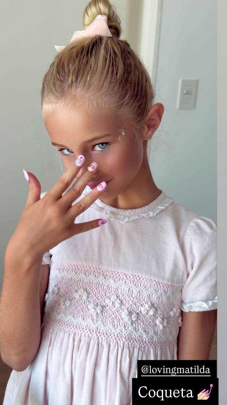 “Coqueta”: el look de Matilda Salazar. “Coqueta”: el look de Matilda Salazar.