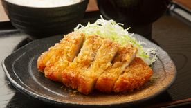 Tonkatsu estilo japonés: receta fácil que parece de restaurante Tonkatsu estilo japonés: receta fácil que parece de restaurante