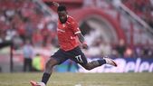 Se destrabó el pase de Álvaro Angulo. El colombiano seguirá su carrera en Pumas UNAM. Se destrabó el pase de Álvaro Angulo. El colombiano seguirá su carrera en Pumas UNAM.
