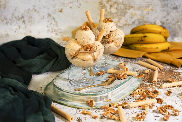 Con este delicioso helado de banana y nueces deleitaras a tu familia. Foto: Shutterstock