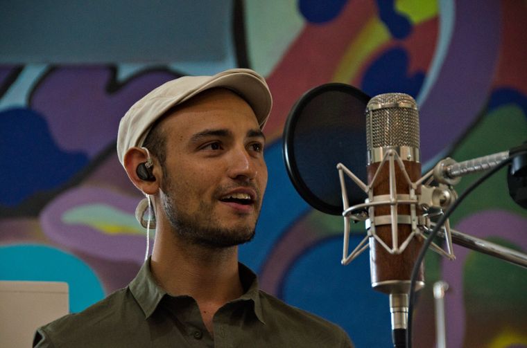 Nahuel Jofré grabando en Sonorámica, en Córdoba. Nahuel Jofré grabando en Sonorámica, en Córdoba.