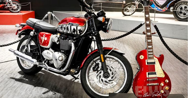 Subastaron una moto Triumph inspirada en Elvis Foto: Triumph