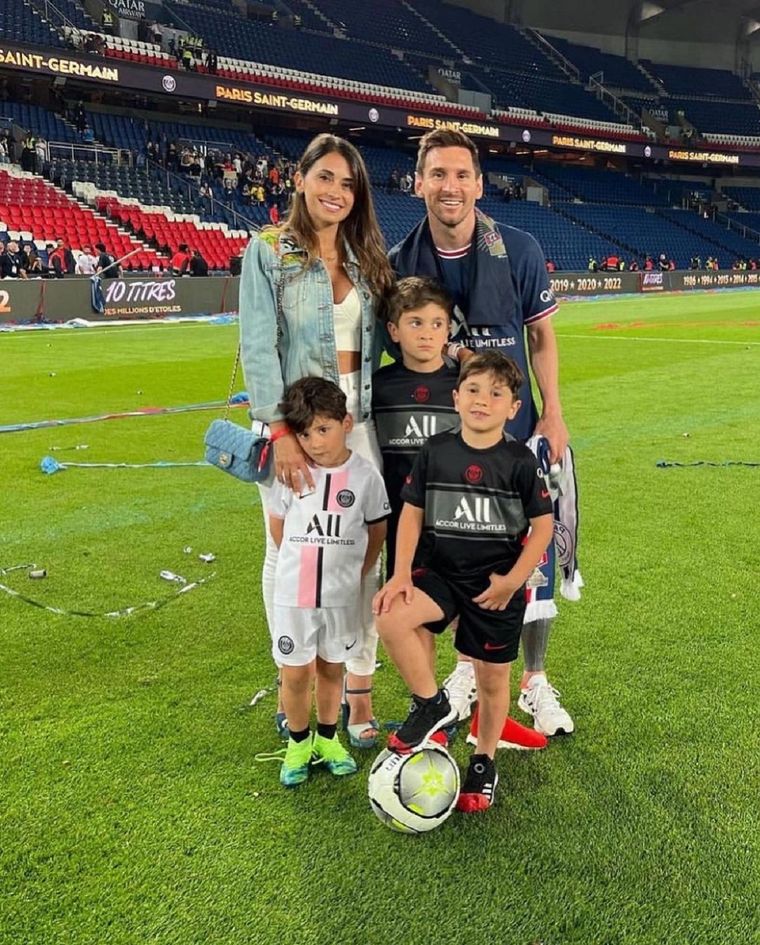 Usuarios de Internet utilizaron IA para recrear a la familia Messi como personajes animados Foto: Instagram