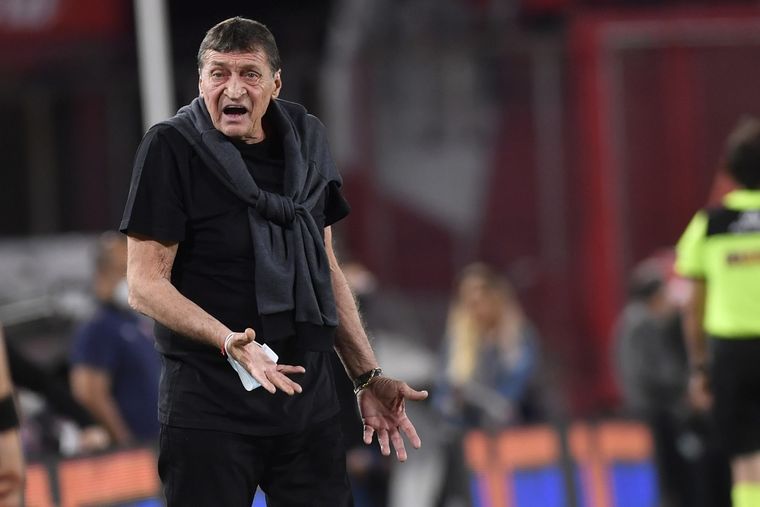 El Emperador quiere seguir dirigiendo. Foto: Télam