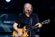 El artista se encuentra fuera de peligro.