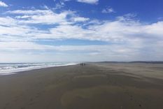 Esta playa extensa y solitaria se encuentra en un entorno natural único Foto: Instagram