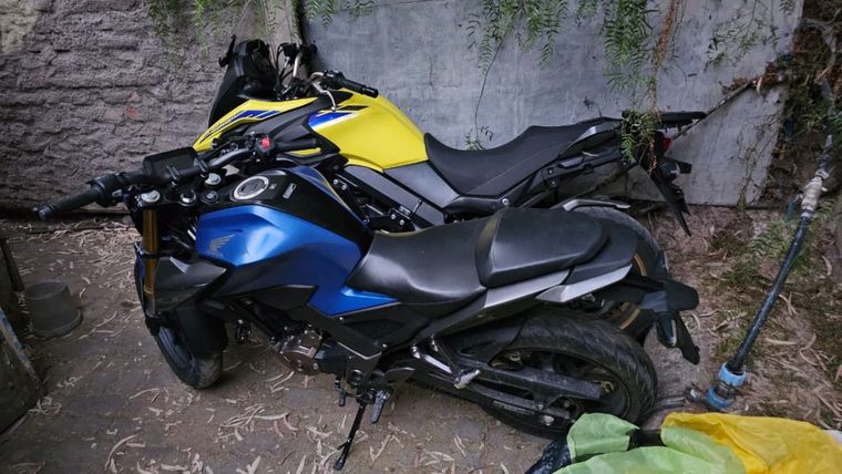 Dos de las motos incautadas en Godoy Cruz. Dos de las motos incautadas en Godoy Cruz.