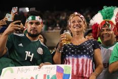 Mexicanos y estadounidenses han vivido históricamente una relación de amor y odio. Foto: GETTY IMAGES