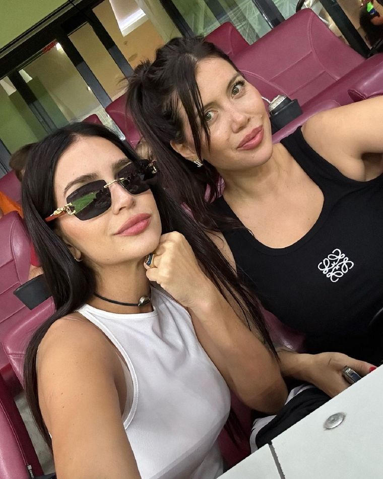 Las hermanas Nara en Turquía.