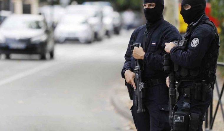 La Policía de Francia asegura que la situación ya fue contenida. Foto: Efe.
