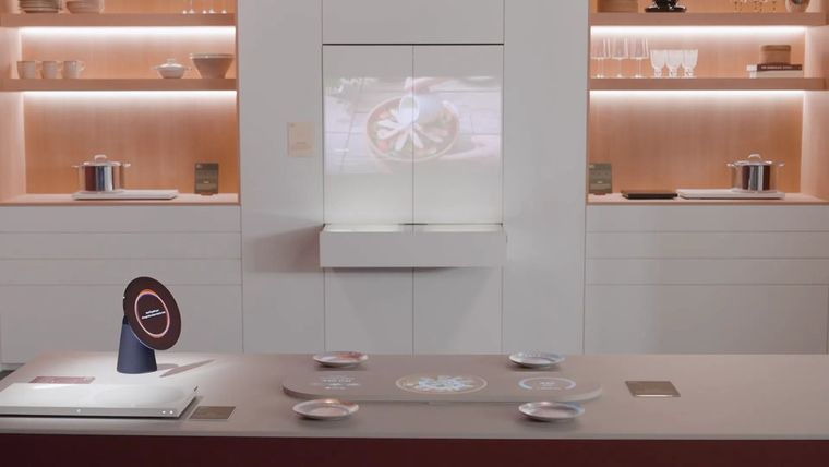 El robot de Samsung busca integrarse plenamente en el ecosistema de electrodomésticos conectados. El robot de Samsung busca integrarse plenamente en el ecosistema de electrodomésticos conectados.