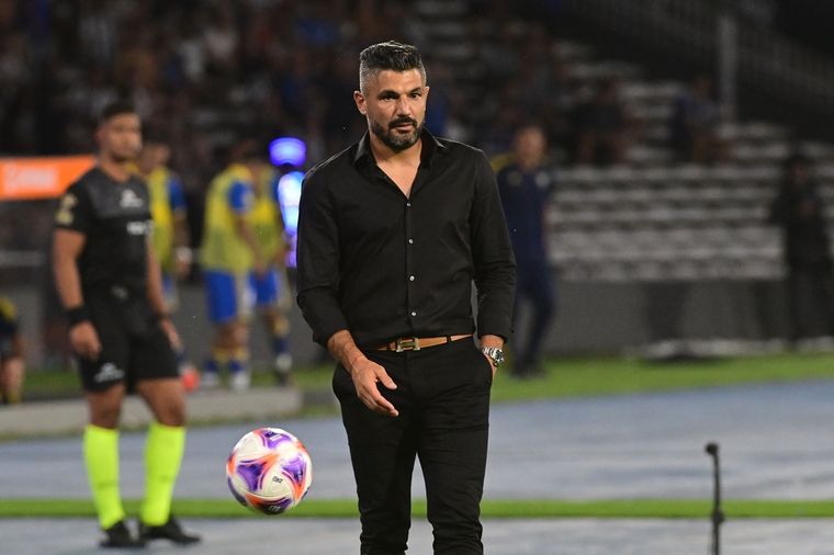 Javier Gandolfi habló tras la gran victoria de Talleres. Foto: Télam