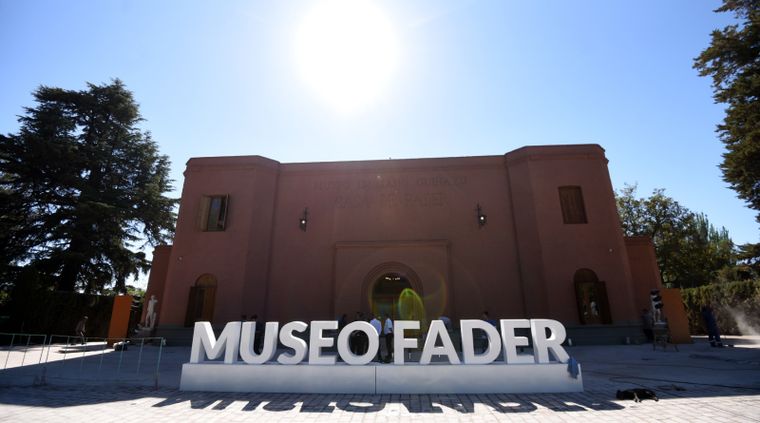 El Museo Emiliano Guiñazú, conocido como Fader, reabrirá esta noche sus puertas al público