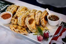 Las empanadas de carne jugosas lideran el ranking de las preferidas por los argentinos. Foto: Instagram