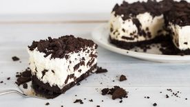 Animate a hacer la receta de torta Oreo casera en pocos pasos. Animate a hacer la receta de torta Oreo casera en pocos pasos.