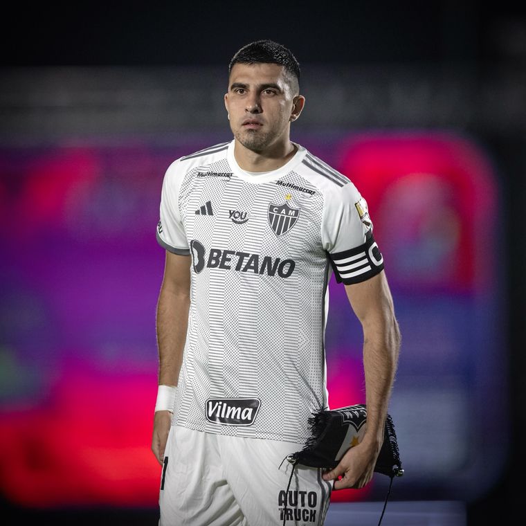 Rodrigo Battaglia es una pieza clave en el equipo de Milito. Foto: @rodribattaglia_17