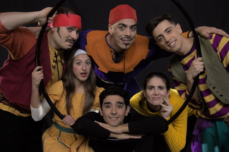 Un columpio en una nube estrena el lunes 17 en El Galpón Espacio Cultural Foto: Lautaro Maldonado