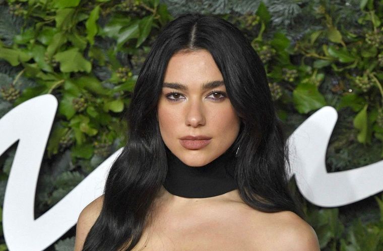 ¿Nuevo romance? Las fotos de Dua Lipa a los besos con un misterioso hombre Dua Lipa Foto: Public