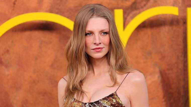 Hunter Schafer coescribió dos episodios estrenados durante la pandemia.
