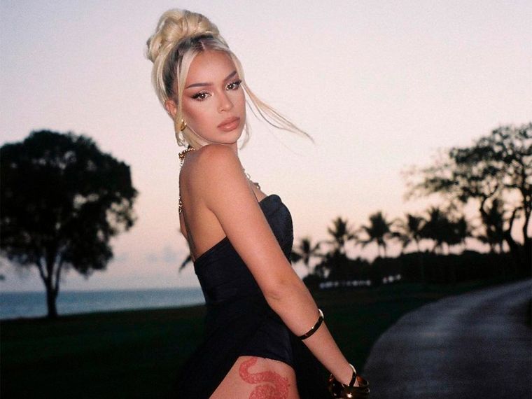 Bad Gyal rompe el protocolo en ceremonia que presiden los reyes de España Foto: Bad Gyal  / Instagram