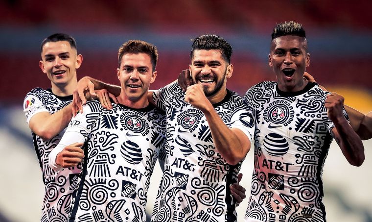 América gana pero... Foto: Club América