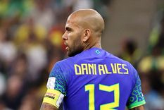 Dani Alves contrató un estudio de abogados que trabajó con Lionel Messi. Foto: EFE
