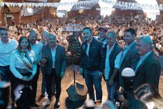 Marcos Calvente, Alejandro Molero, Hebe Casado, Alfredo Cornejo, Luis Petri, Daniel Scioli, Ramiro Labay y Nicolás Pino Foto: Andy Dubrowsky / MDZ