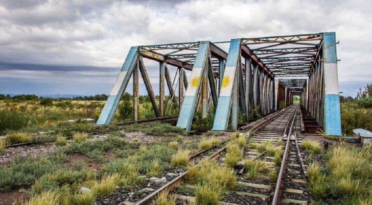 El tren de pasajeros llegará hasta la estación de Palmira, San Martín