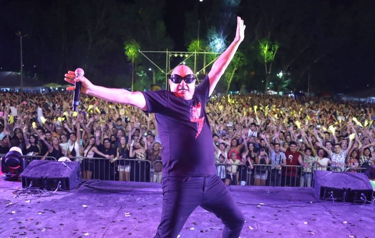 Guillermo Novellis, el líder de La Mosca en tensión con Tini Stoessel. Foto: Gentileza Luján de Cuyo