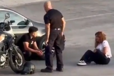 Un oficial vio el ataque y logró detener al hombre que atacó a su pareja con el cúter.