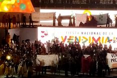 Actores, actrices y diferentes artistas de Vendimia levantaron sus reclamos en la edición 2024. Foto: Micaela Blanco Minoli